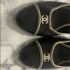 Chanel Pumps, black